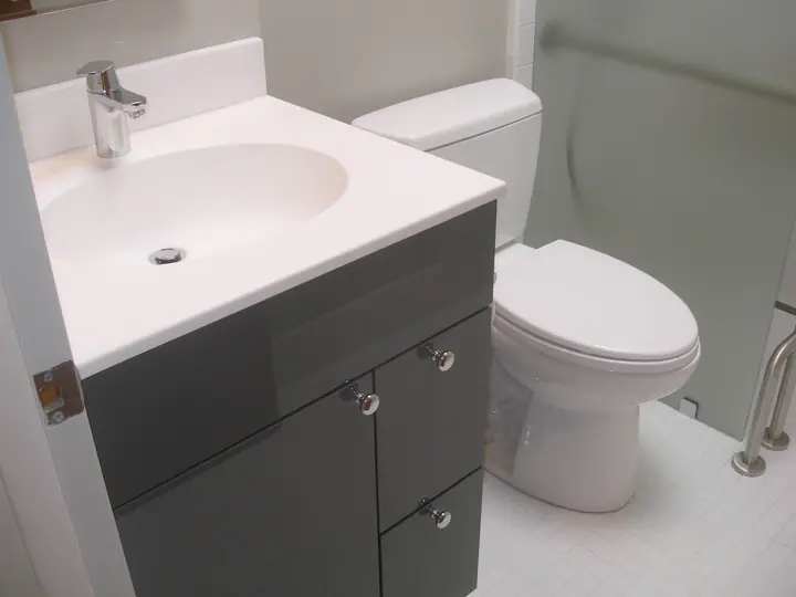 ADA barrier free bath remodel in Glen Park, San Francisco: the new barrier free bathroom, photo 9