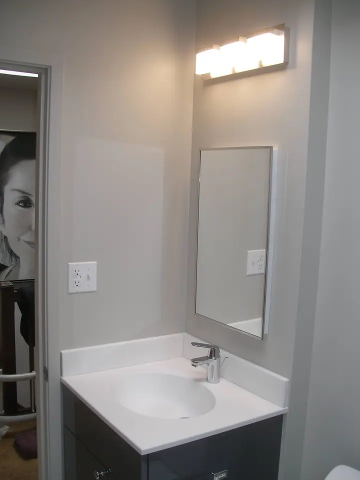ADA barrier free bath remodel in Glen Park, San Francisco: the new barrier free bathroom, photo 13