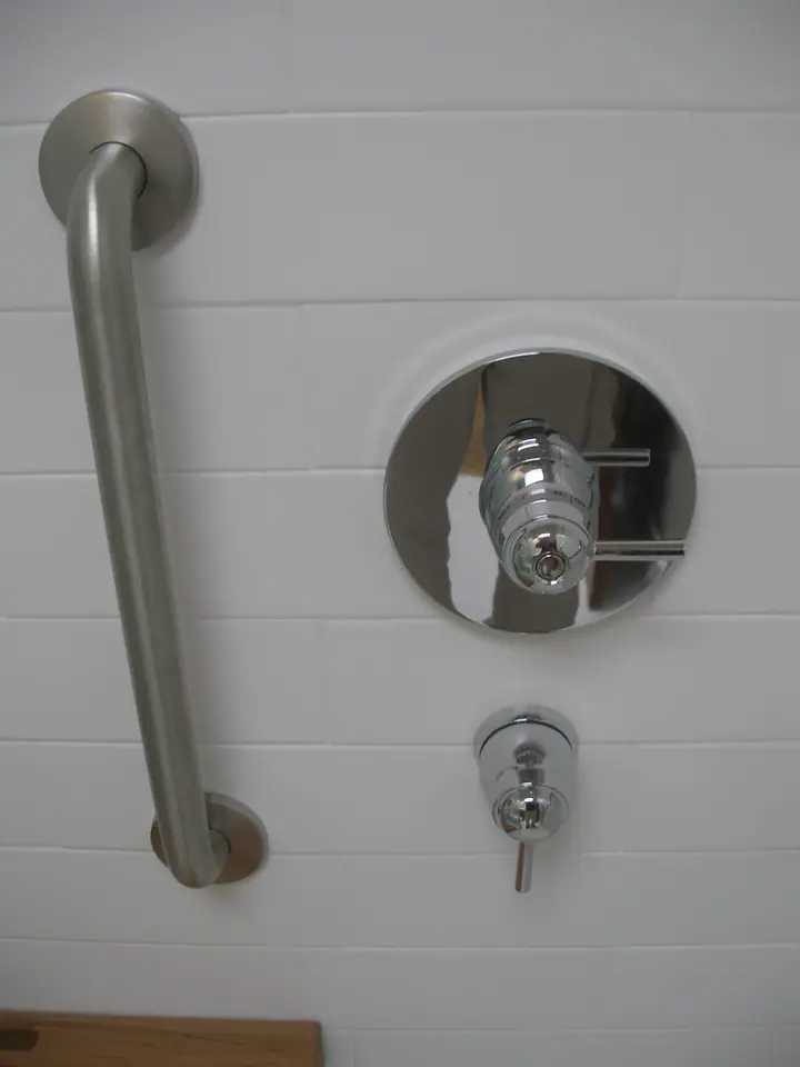 ADA barrier free bath remodel in Glen Park, San Francisco: the new barrier free bathroom, photo 19