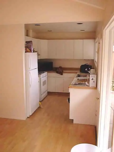 Bungalow kitchen gets a needed upgrade in Mill Valley: old kitchen