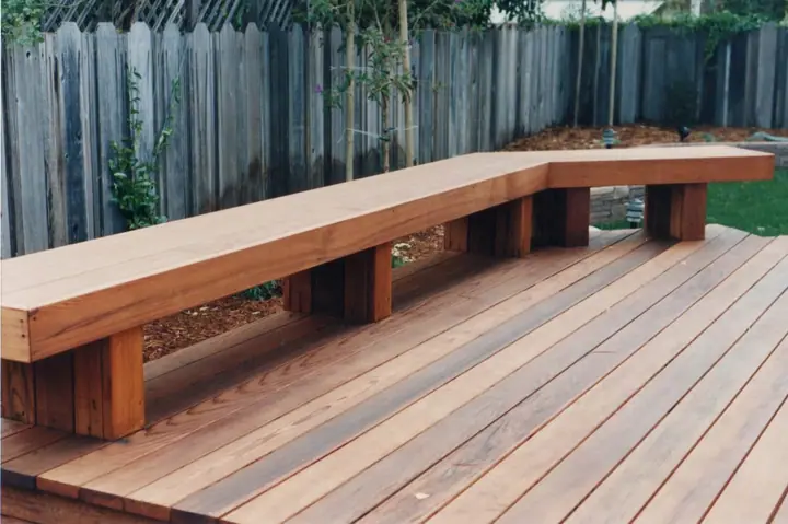 Corte Madera pool deck: pool rail, photo 2
