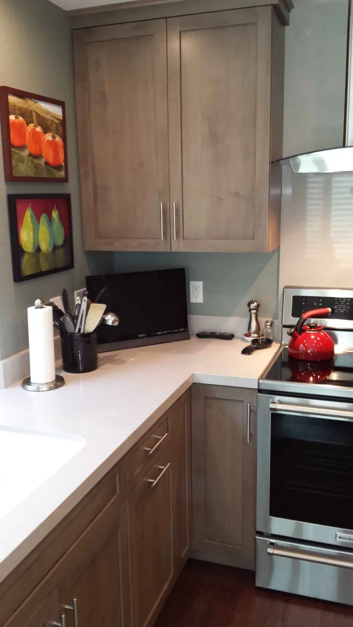 Elegant kitchen remodel in Novato, photo 13
