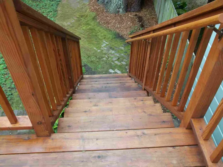 Redwood deck rebuild and expansion in the Inner Richmond, San Francisco: deck and rail 2