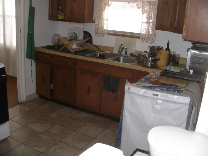 Kitchen remodel in Richmond: Before, photo 3